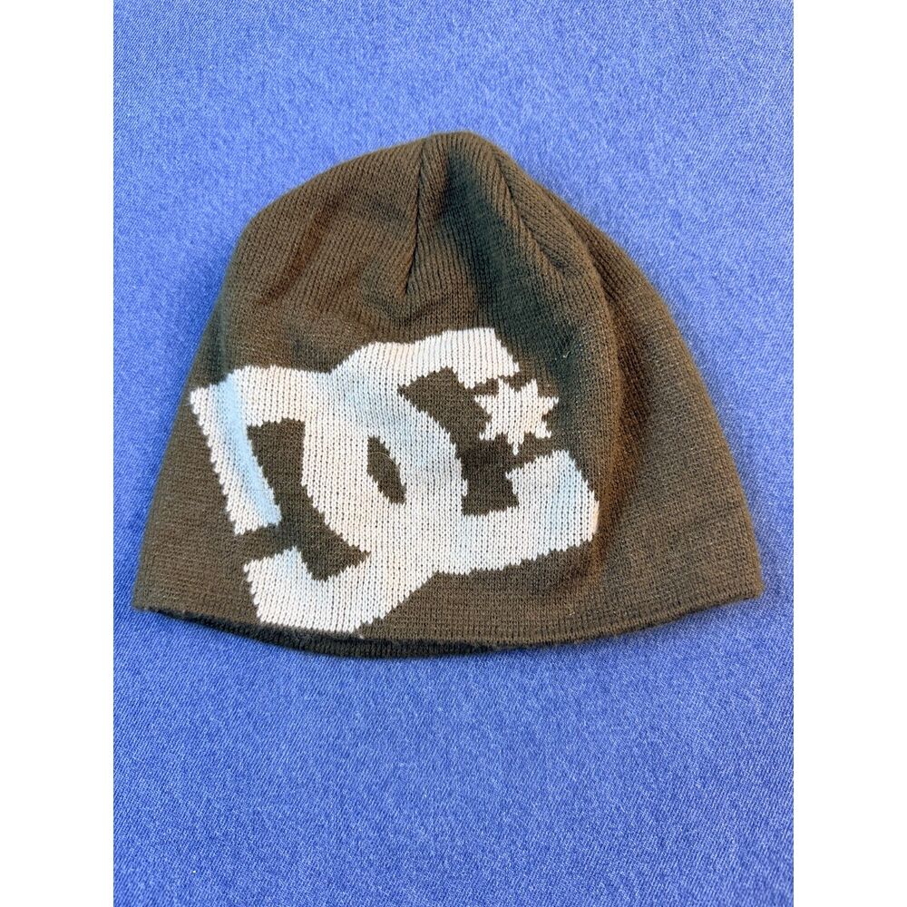 DC Shoes Black Gray Big Logo Knit Beanie Skate Snowboard Made Canada